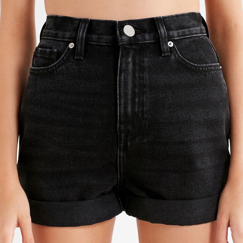 OU Mom Shorts